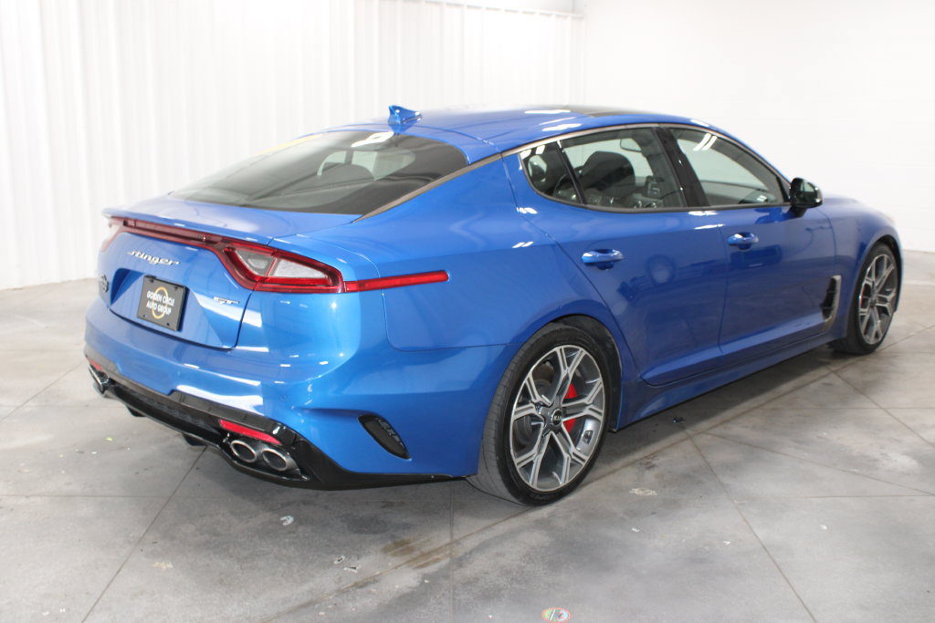 Used 2020 Kia Stinger GT1 RWD image 9