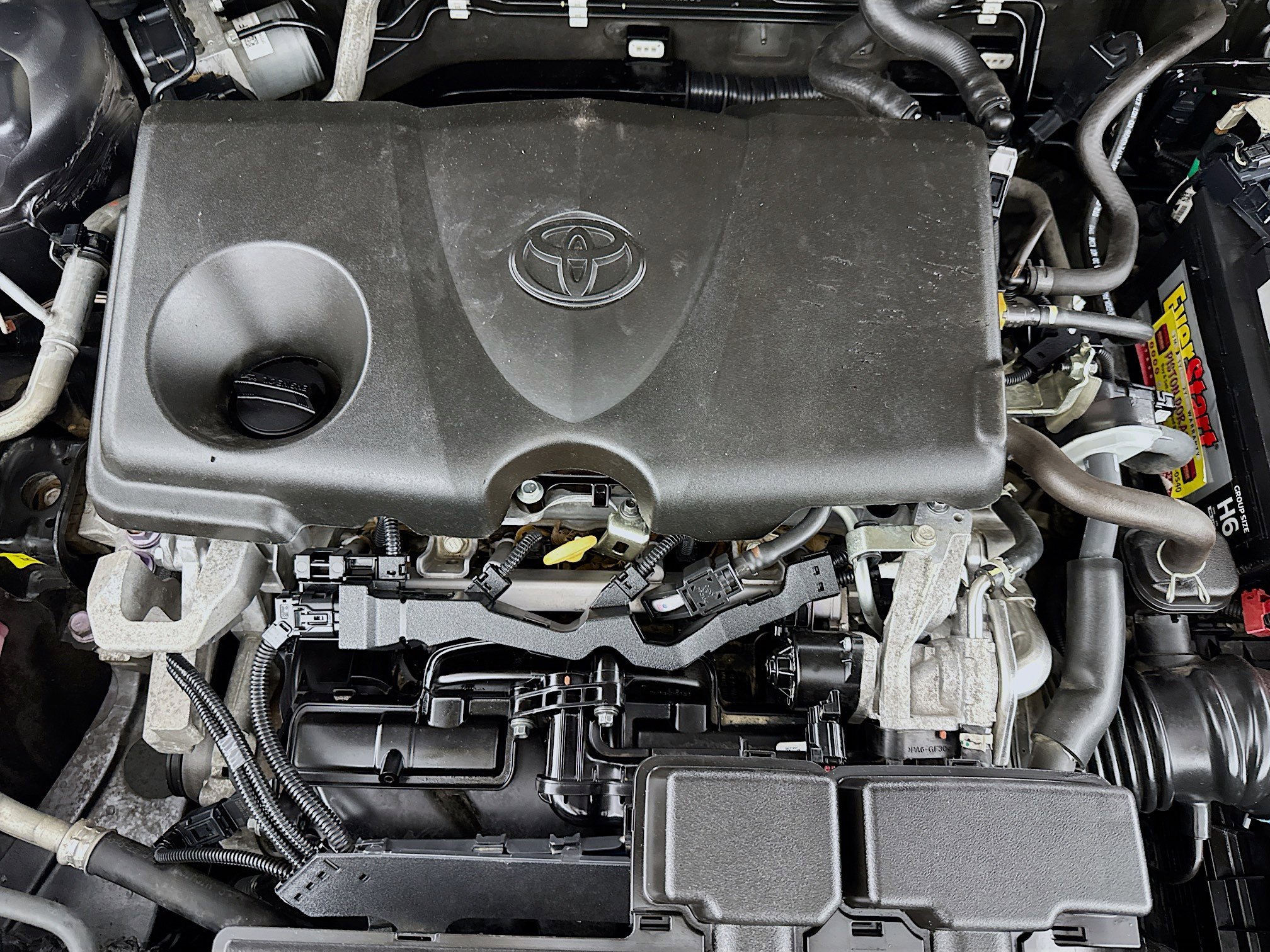 Used 2021 Toyota RAV4 XLE FWD image 38