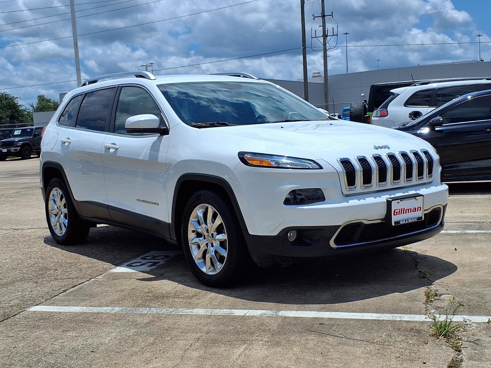 Used 2016 Jeep Cherokee Limited FWD image 2