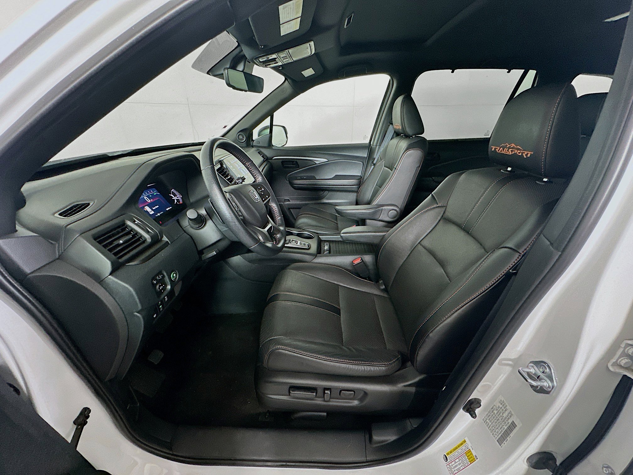 Used 2023 Honda Passport TrailSport image 13