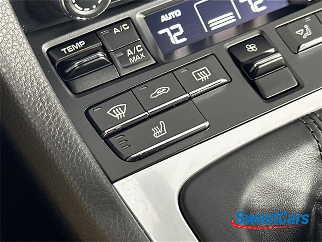 Used 2024 Porsche 718 Cayman Style Edition image 22