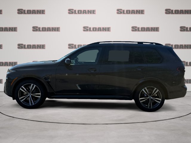 New 2027 BMW X7 xDrive40i w/ M Sport Package AWD/4WD image 2