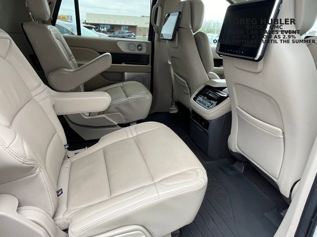 Used 2020 Lincoln Navigator L Reserve w/ Luxury Package image 31