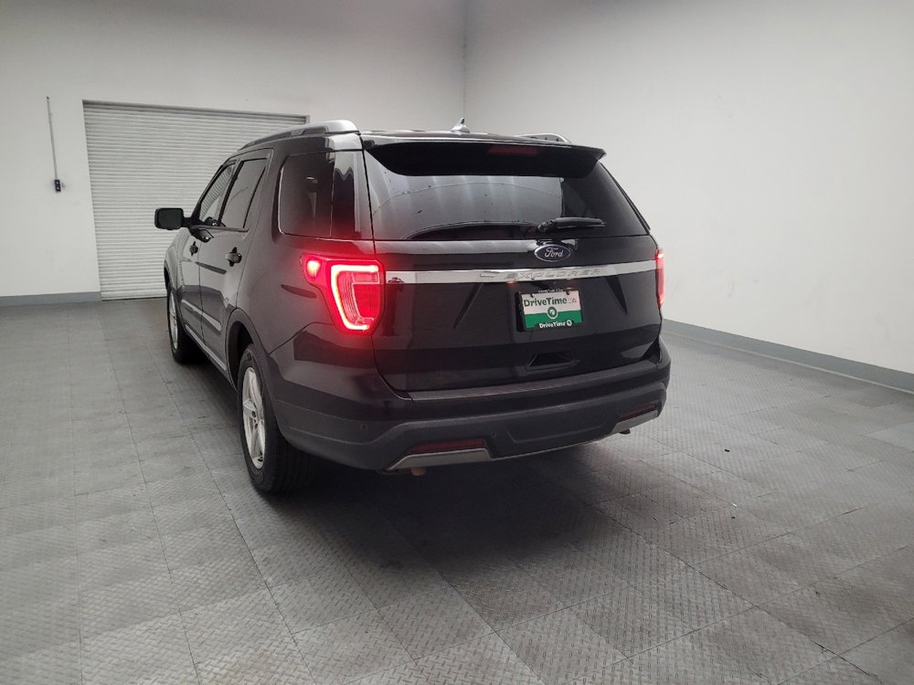 Used 2019 Ford Explorer XLT w/ Equipment Group 201A FWD image 6