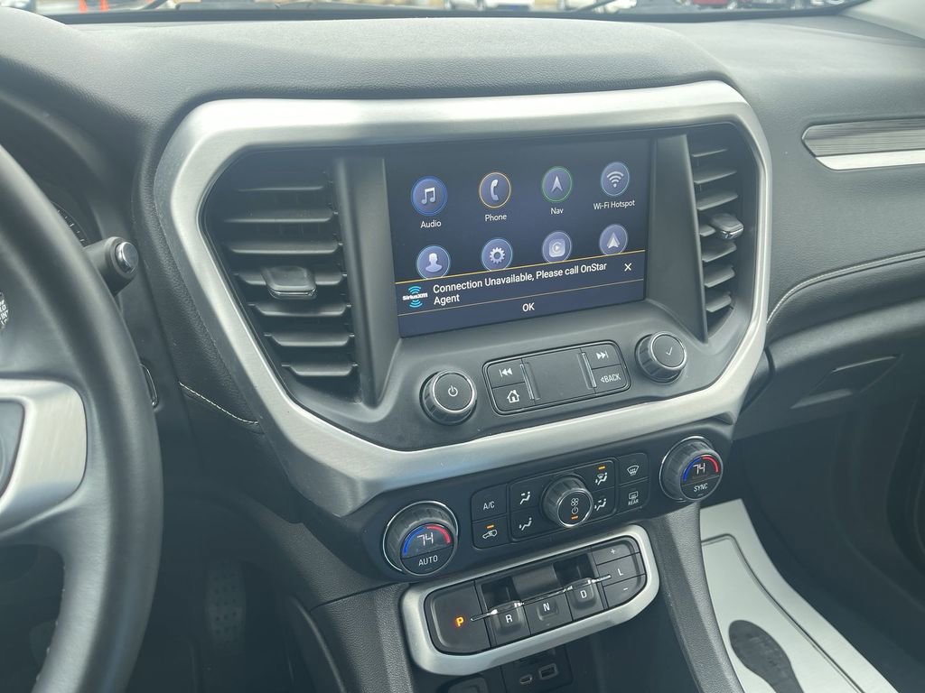 Used 2023 GMC Acadia SLT image 17