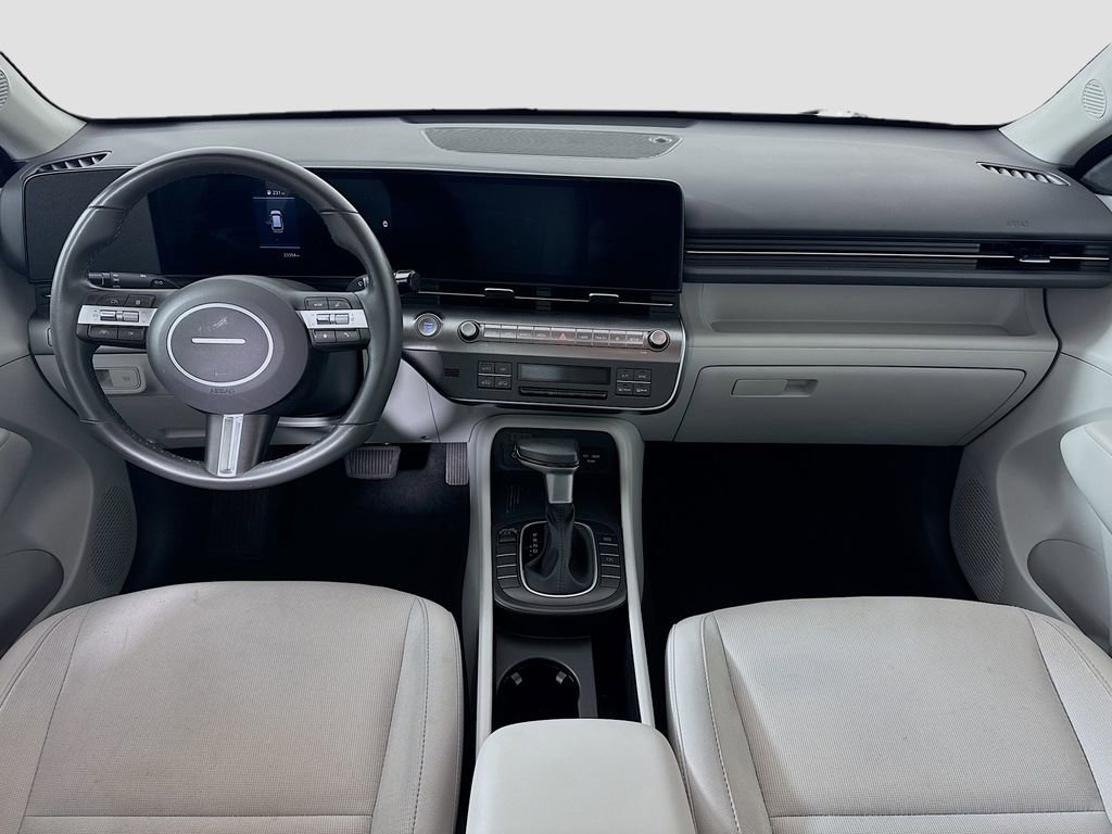Used 2025 Hyundai Kona SEL image 36