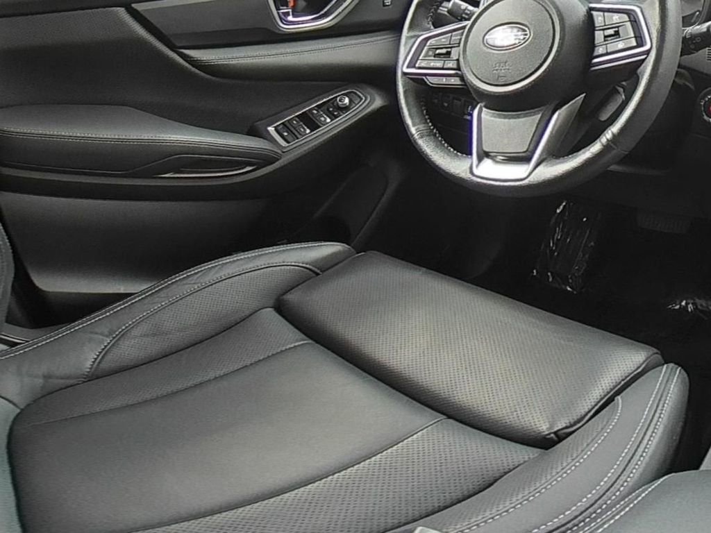 Used 2023 Subaru Ascent Limited image 19