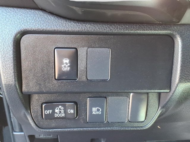 Certified 2023 Toyota Tacoma SR AWD/4WD image 7