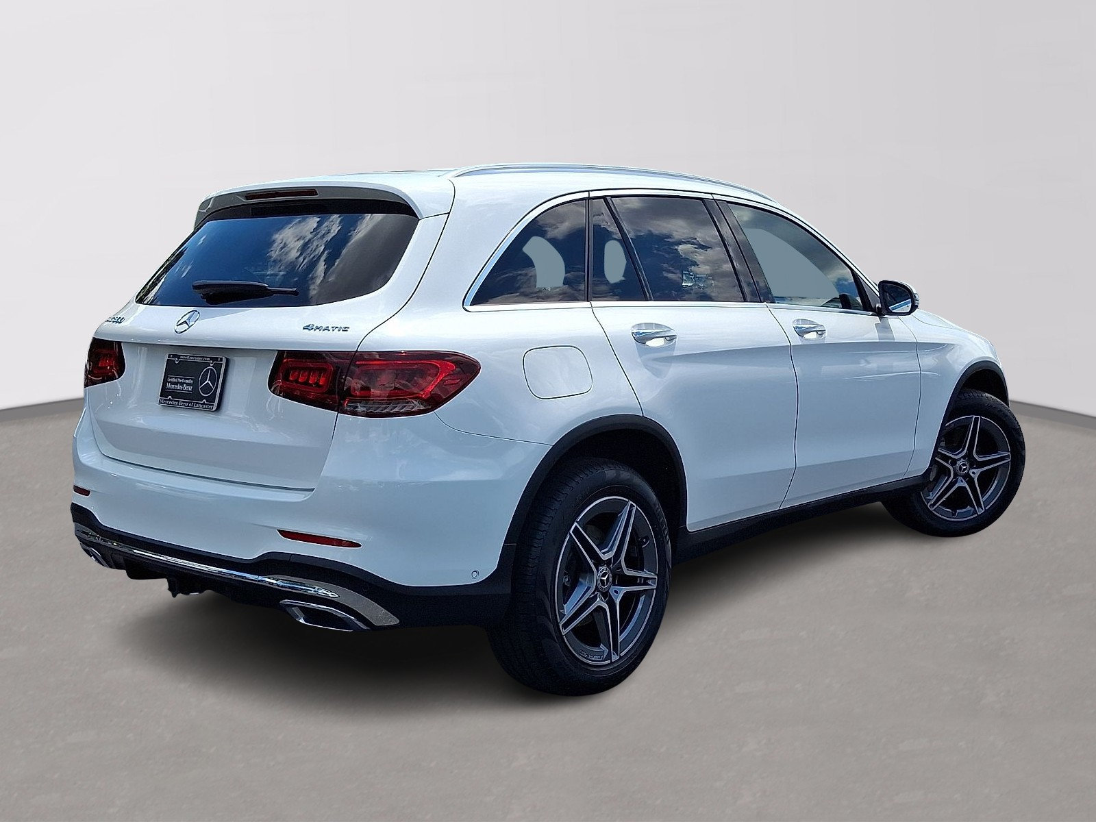 Certified 2022 Mercedes-Benz GLC 300 4MATIC image 4