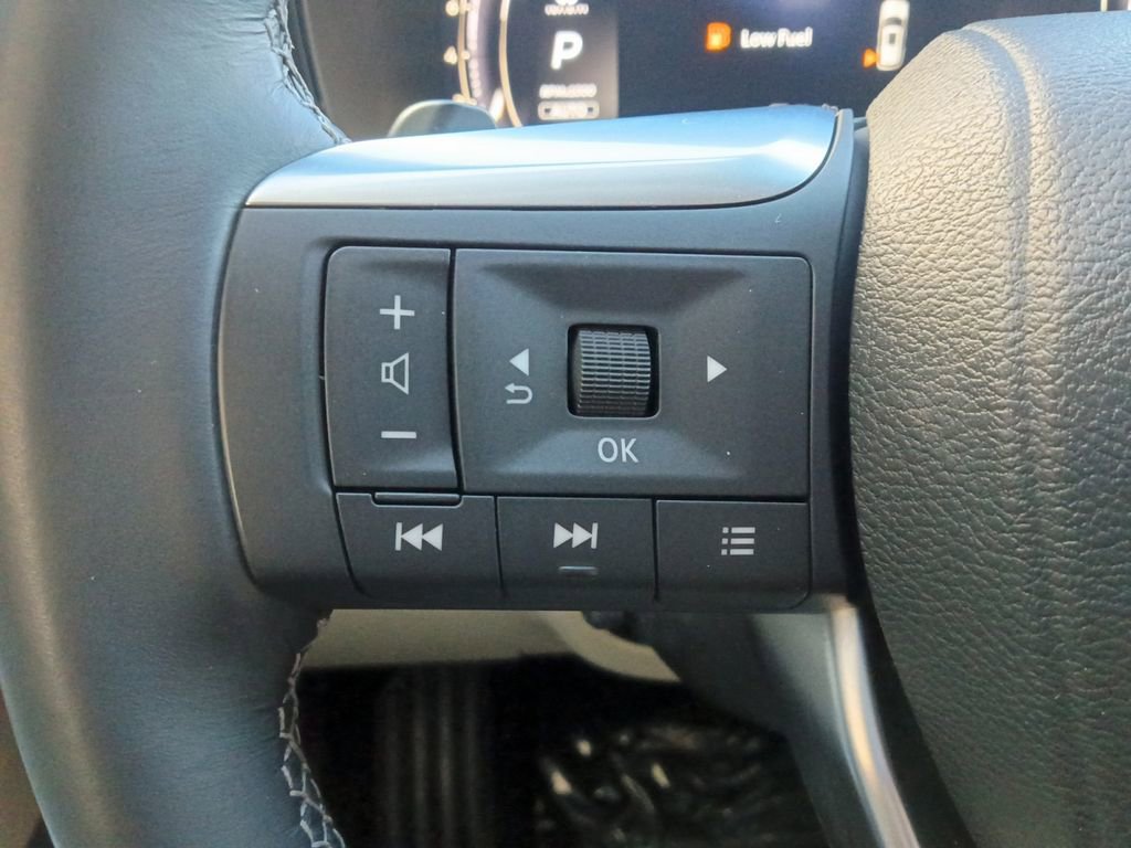 Used 2023 INFINITI QX60 Sensory w/ Vision Package image 11