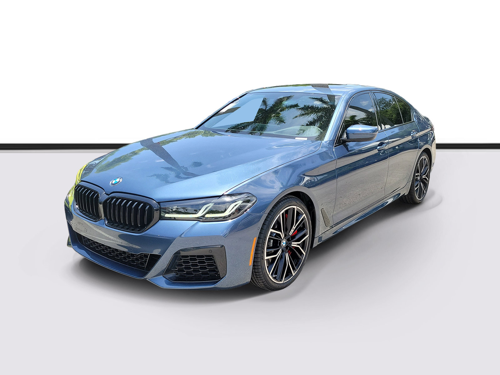 Used 2023 BMW 540i w/ M Sport Package RWD image 2