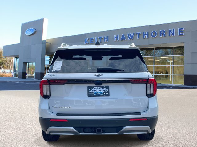 New 2026 Ford Explorer Platinum RWD image 5