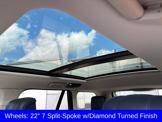 Used 2018 Land Rover Range Rover Supercharged image 6