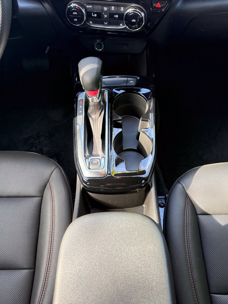 Used 2025 Chevrolet Trax RS w/ Driver Confidence Package FWD image 20