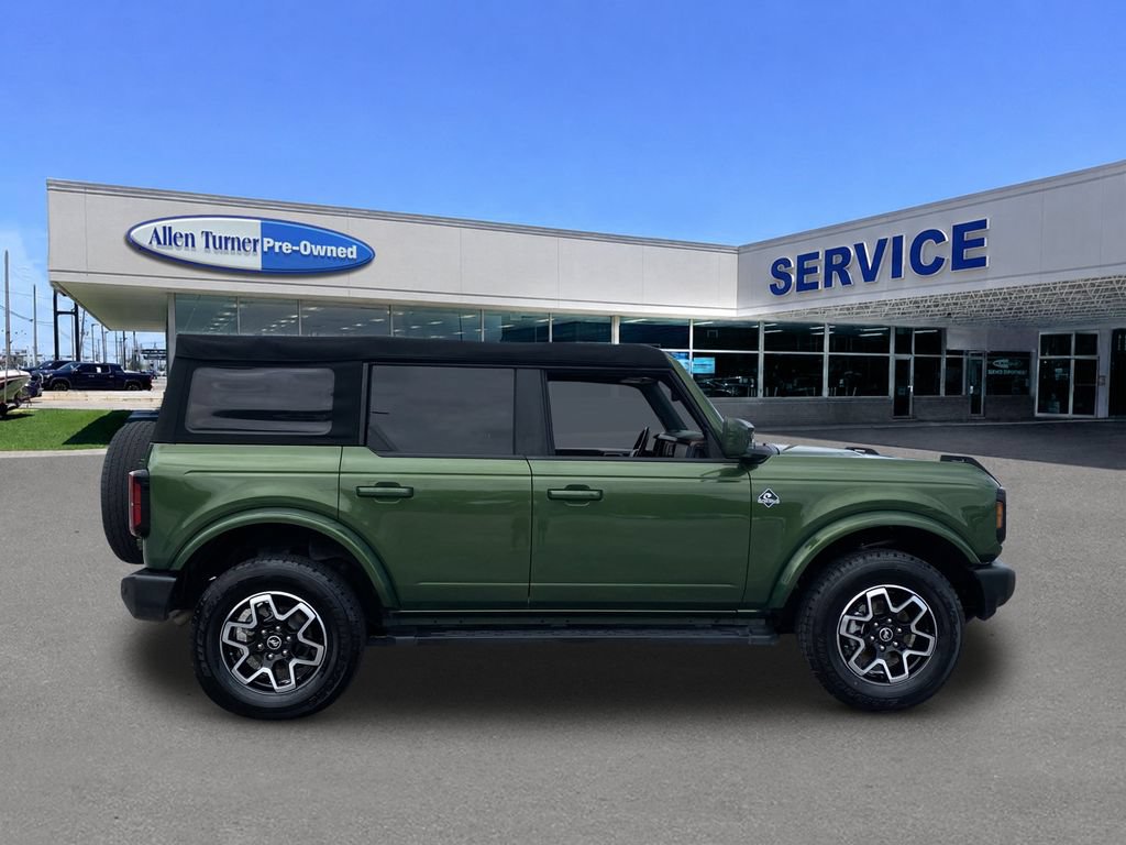 Used 2022 Ford Bronco Outer Banks AWD/4WD image 9