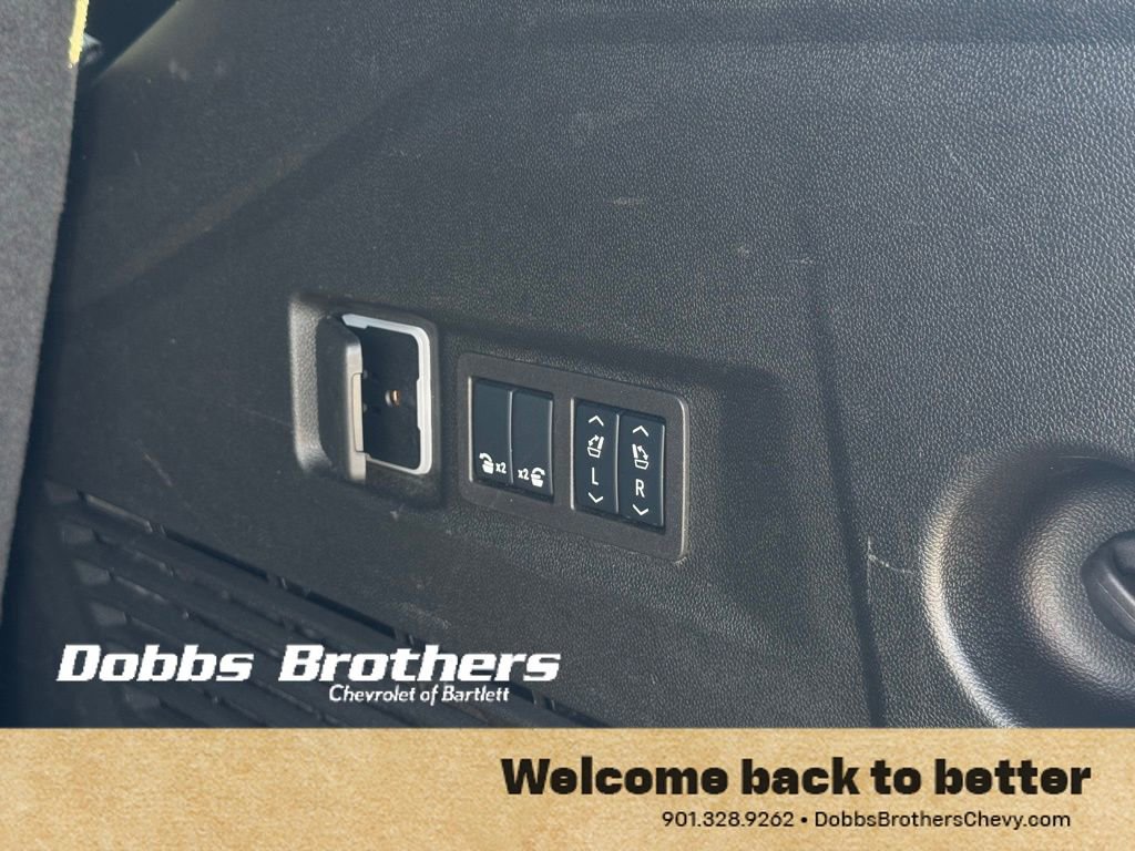 Used 2025 Chevrolet Tahoe Premier image 34