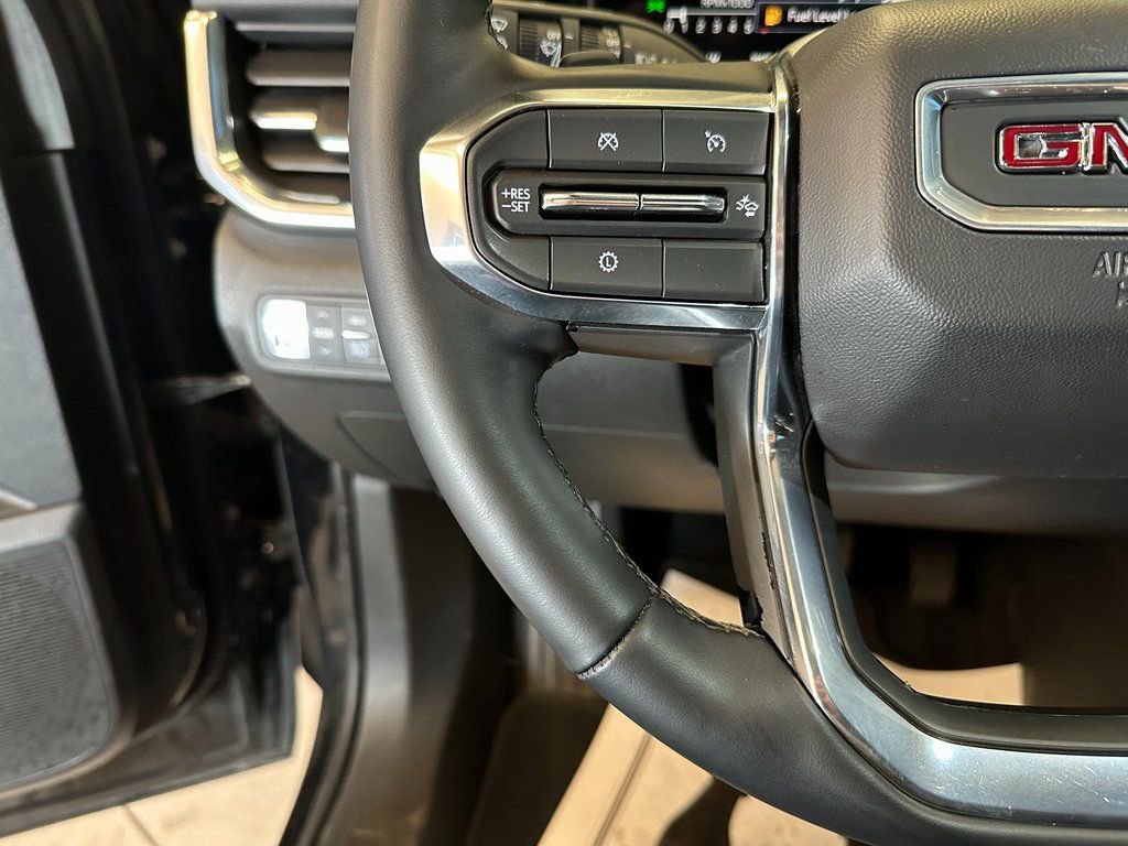 Used 2025 GMC Terrain Elevation AWD/4WD image 10