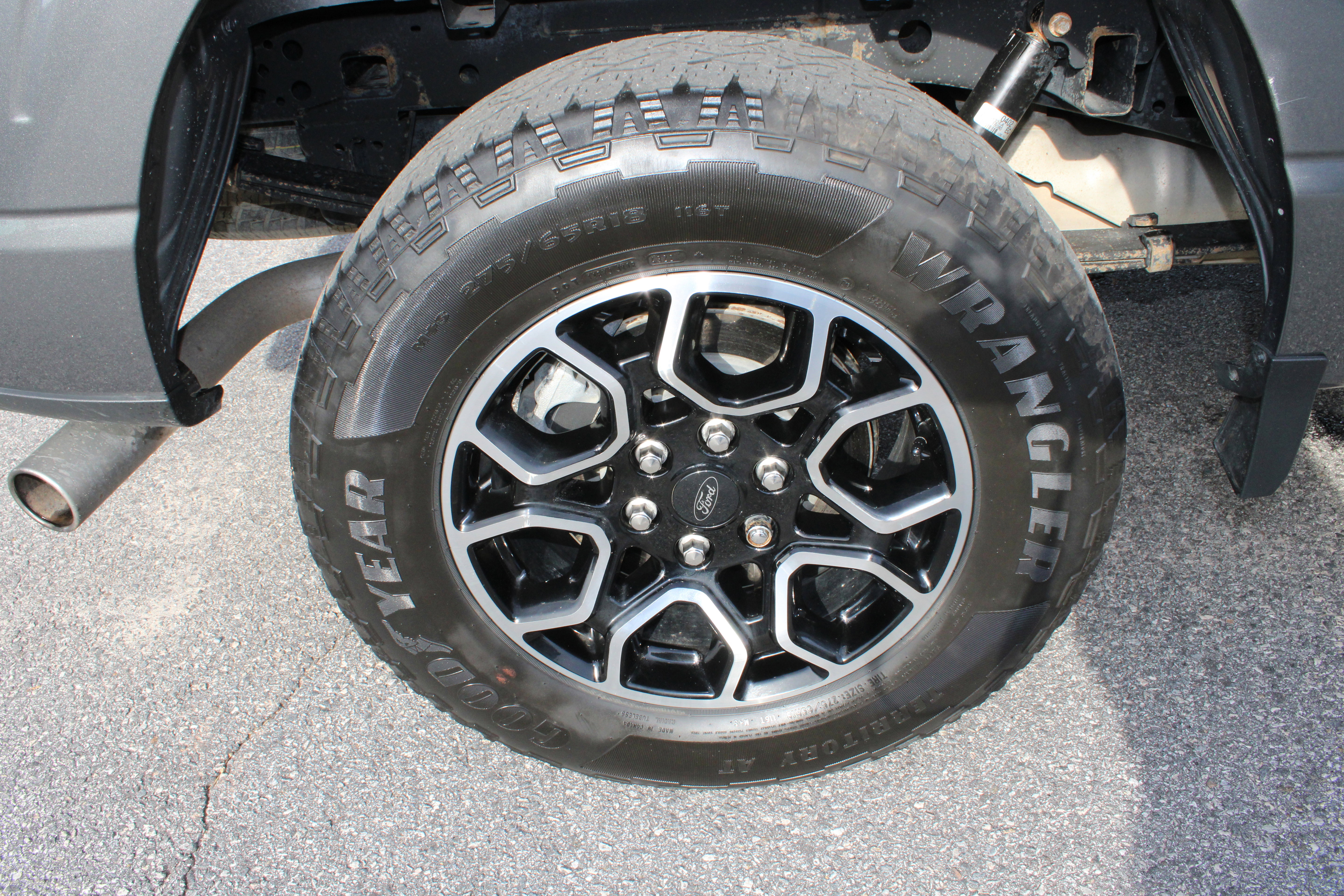 Used 2023 Ford F150 XLT w/ Equipment Group 302A High image 12