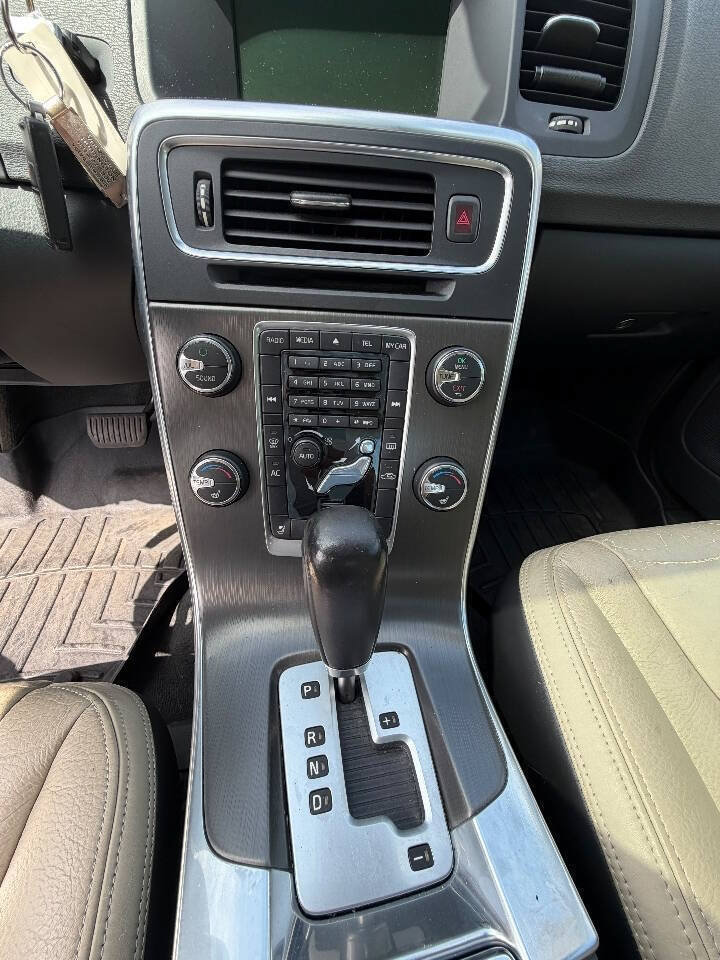 Used 2012 Volvo S60 T5 FWD image 14
