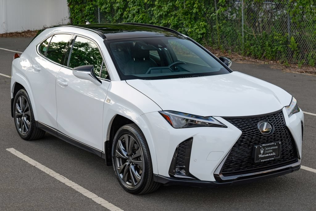 Used 2024 Lexus UX 250h F Sport AWD/4WD image 9
