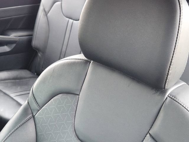 Used 2023 Kia Sorento SX AWD/4WD image 15