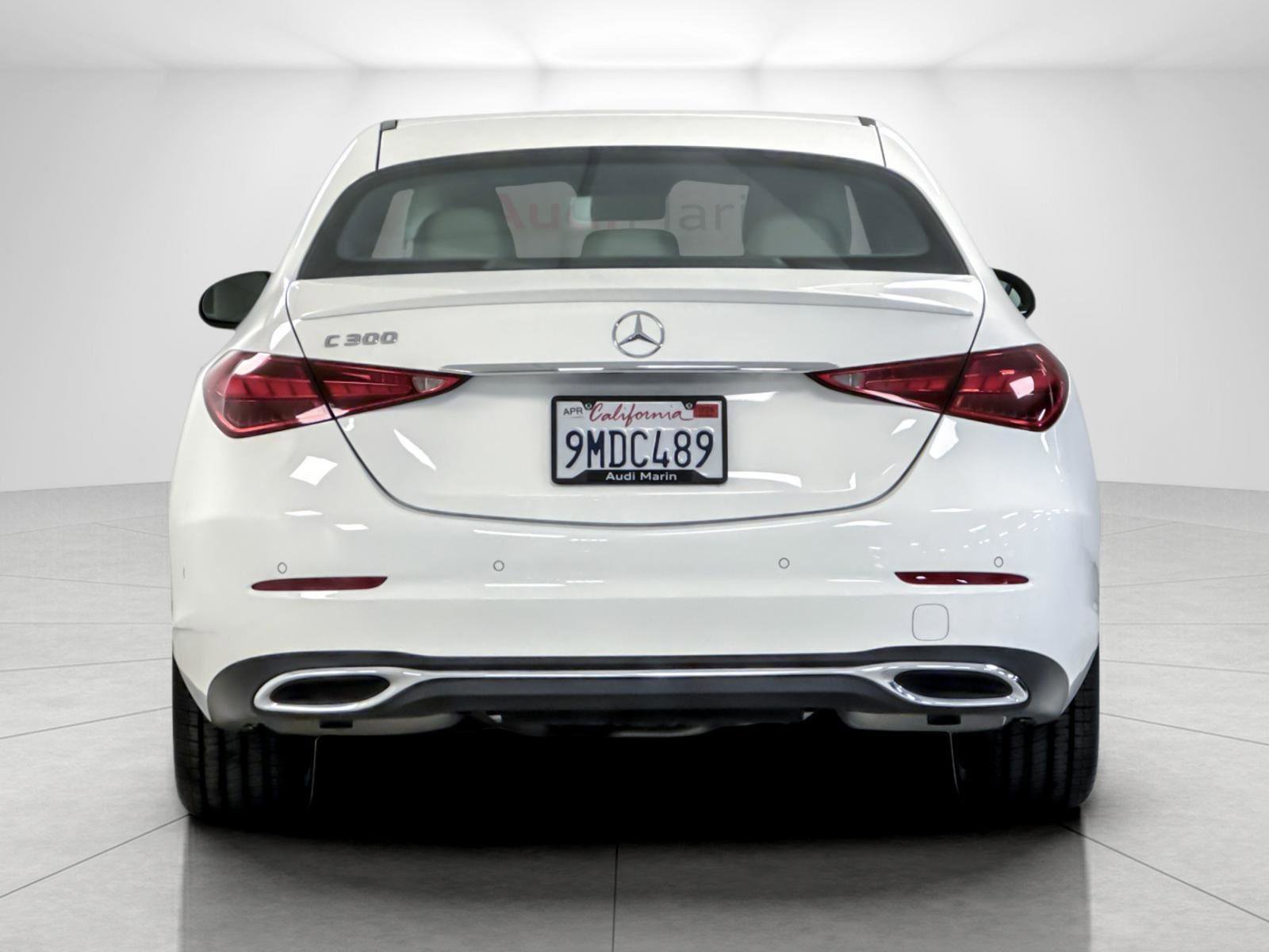 Used 2024 Mercedes-Benz C 300 Sedan image 4