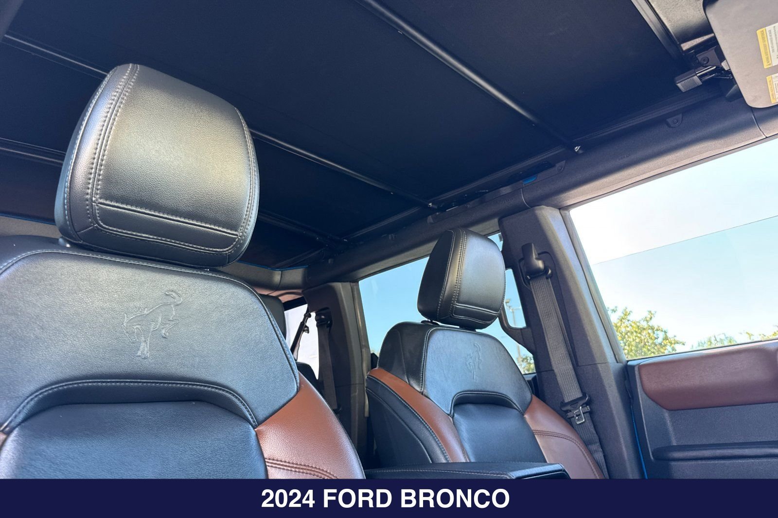 Certified 2024 Ford Bronco Outer Banks AWD/4WD image 19