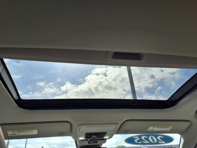 Used 2025 Honda Accord SE image 19