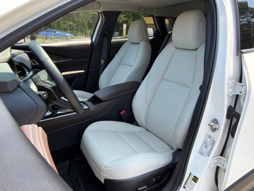 Used 2025 MAZDA CX-30 AWD 2.5 S w/ Premium Package image 17