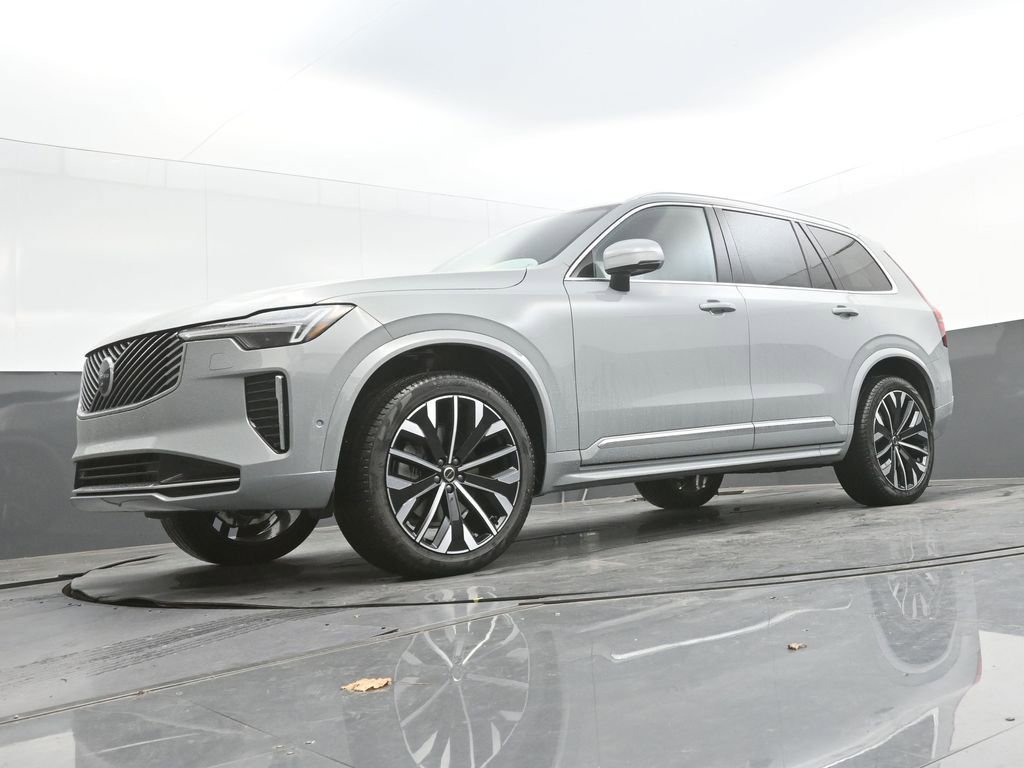 New 2026 Volvo XC90 B6 Plus w/ Protection Package Premier image 31
