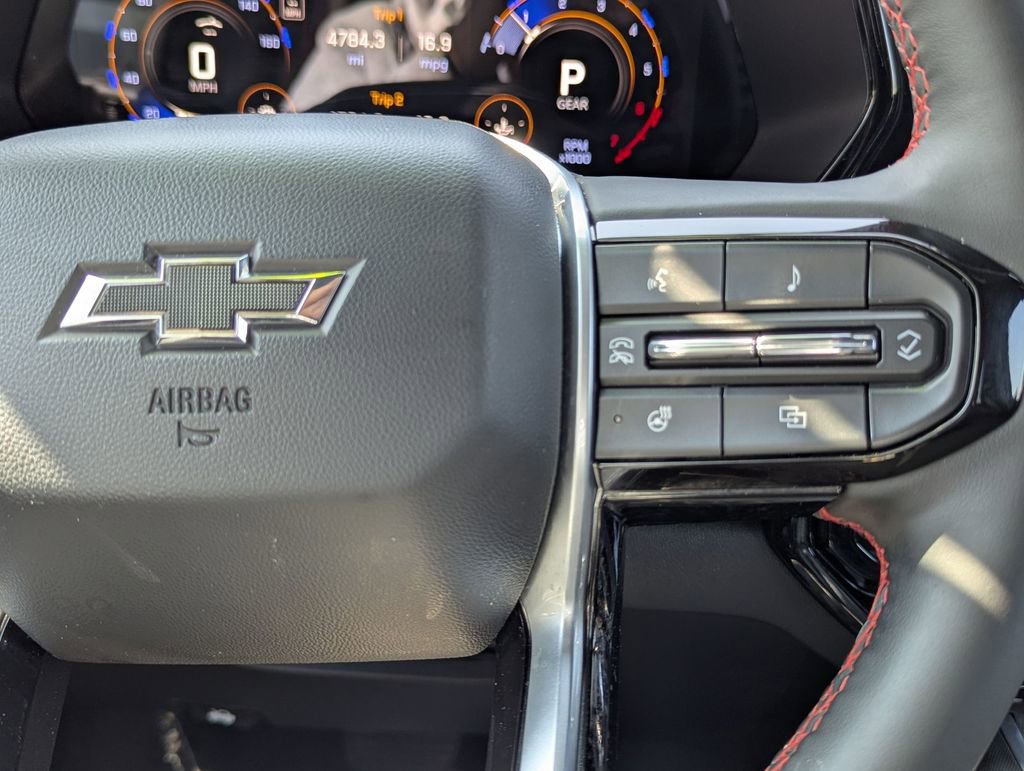 Used 2026 Chevrolet Colorado Z71 w/ Technology Package image 15