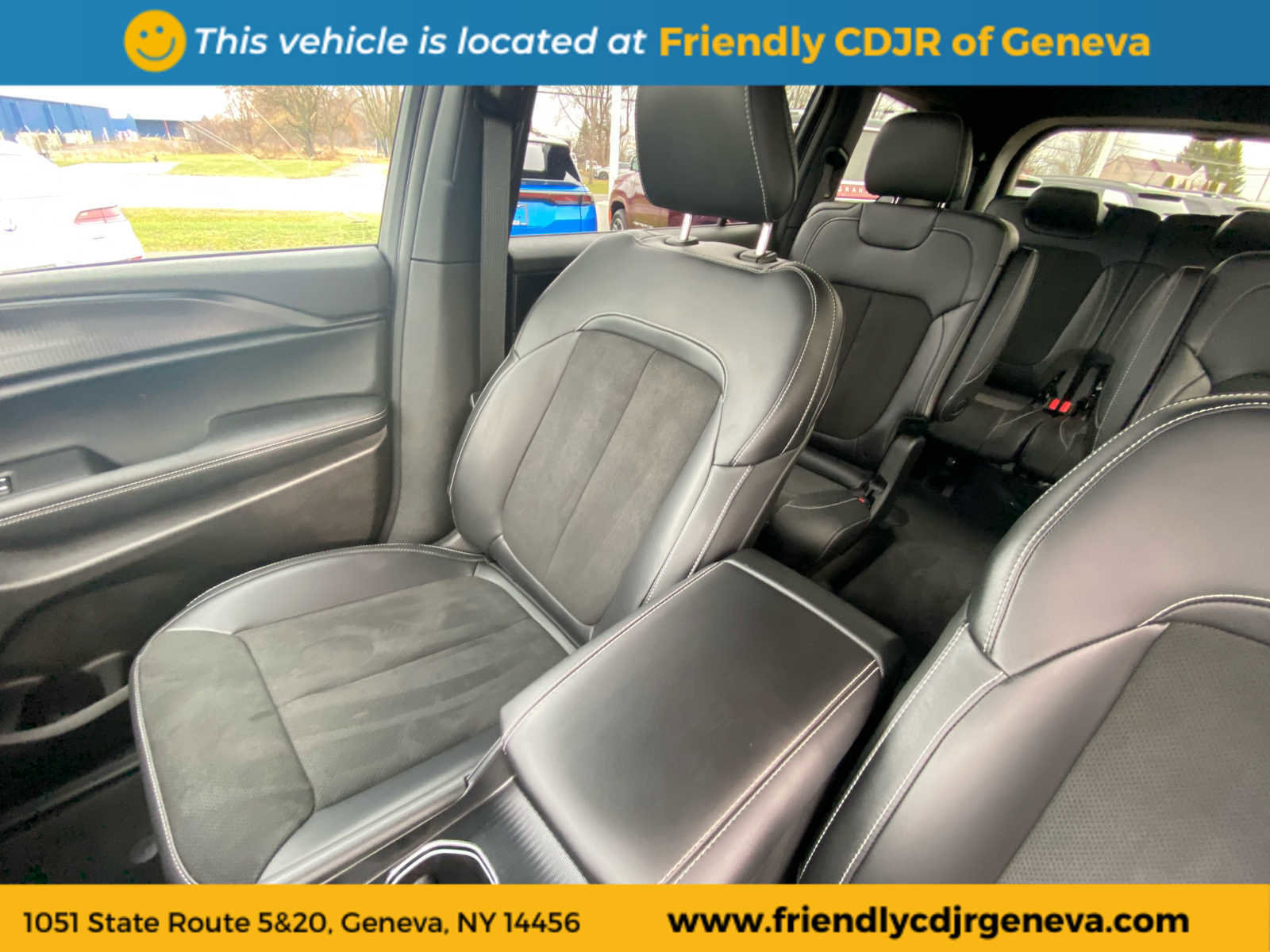 Used 2025 Jeep Grand Cherokee L Altitude image 10