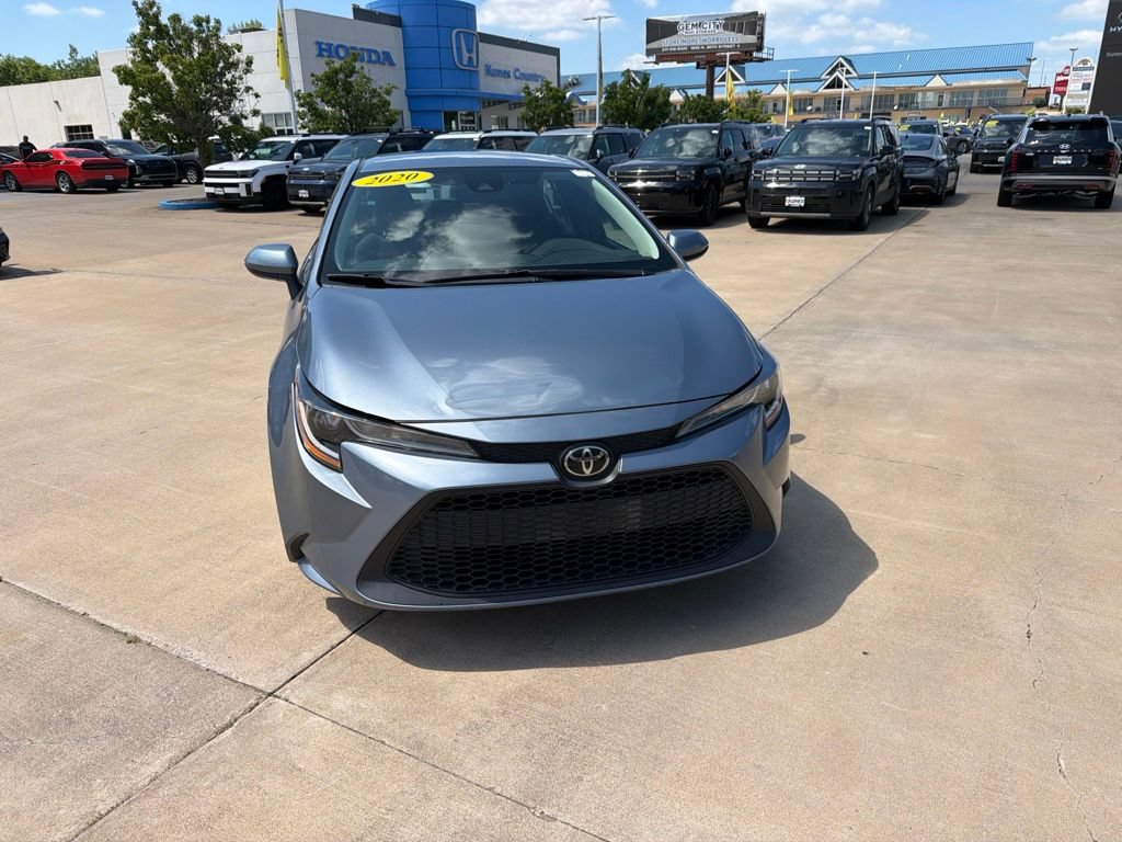 Used 2020 Toyota Corolla LE FWD image 4