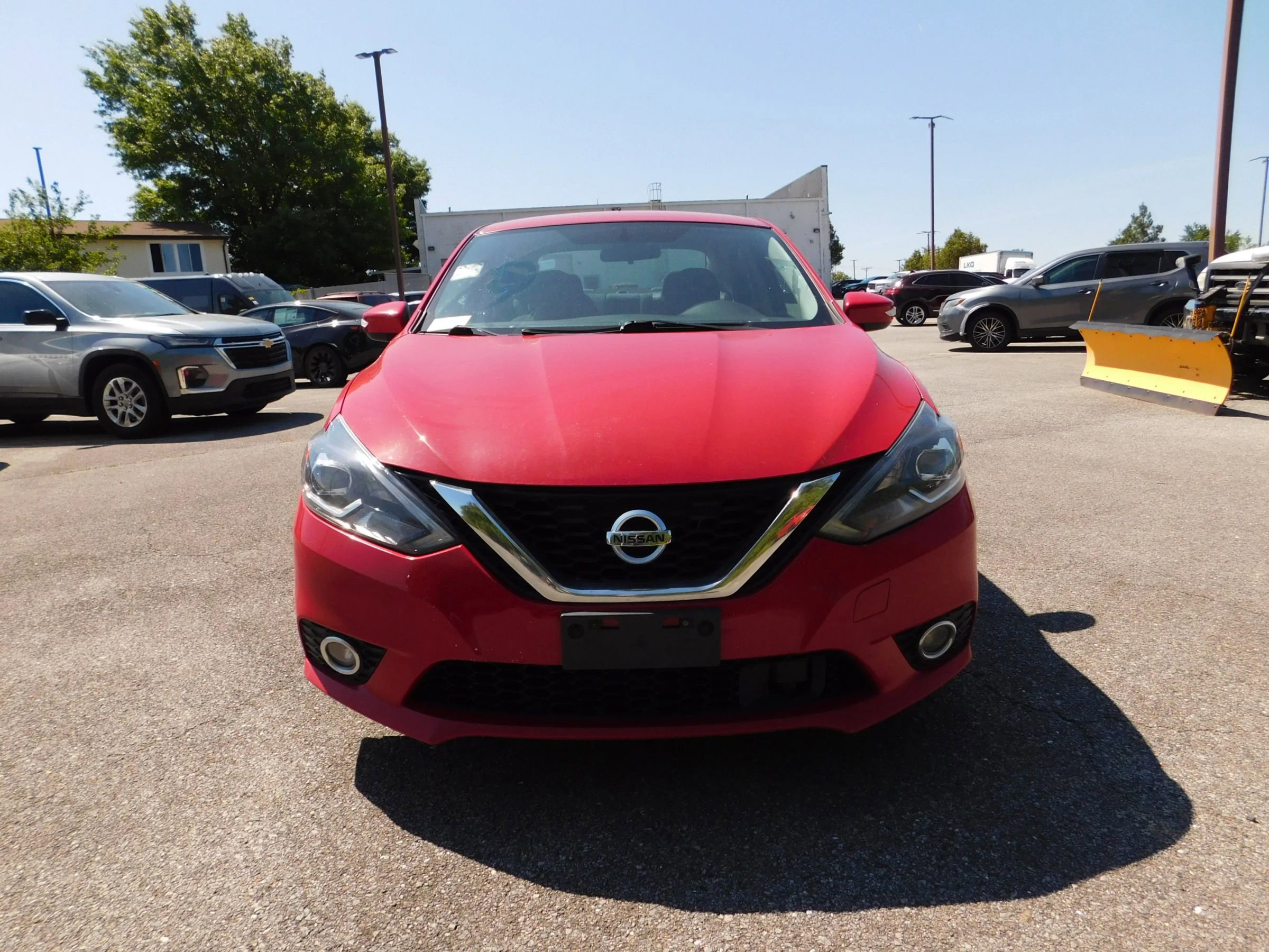 Used 2019 Nissan Sentra SR FWD image 3