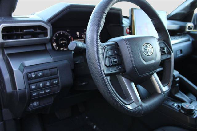 Certified 2026 Toyota Tacoma TRD Off-Road w/ TRD Off Road Premium Package AWD/4WD image 17