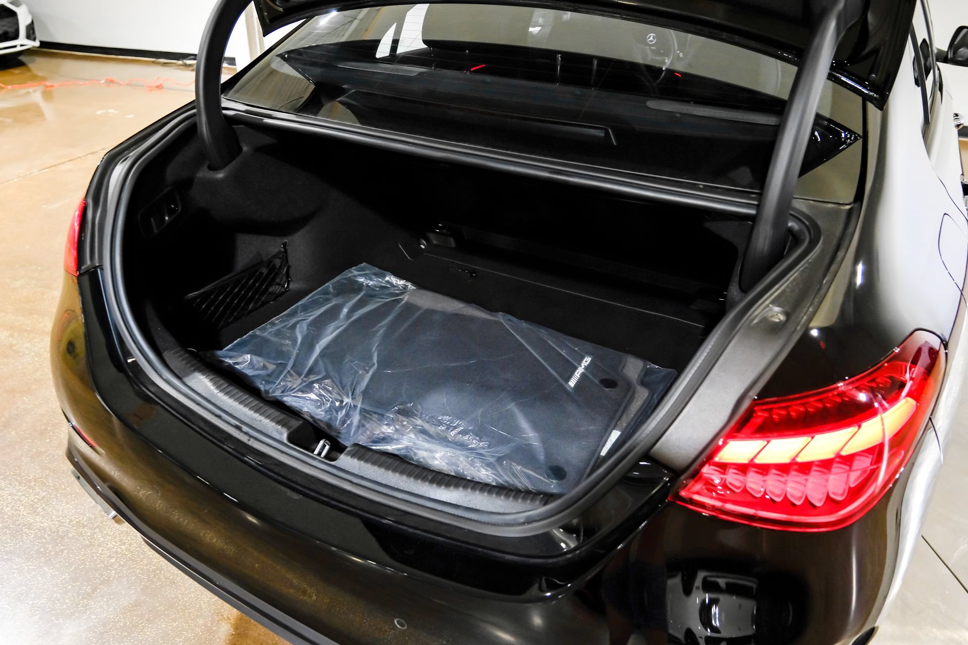 Used 2025 Mercedes-Benz C 300 4MATIC Sedan w/ AMG Line w/ Night Package image 61