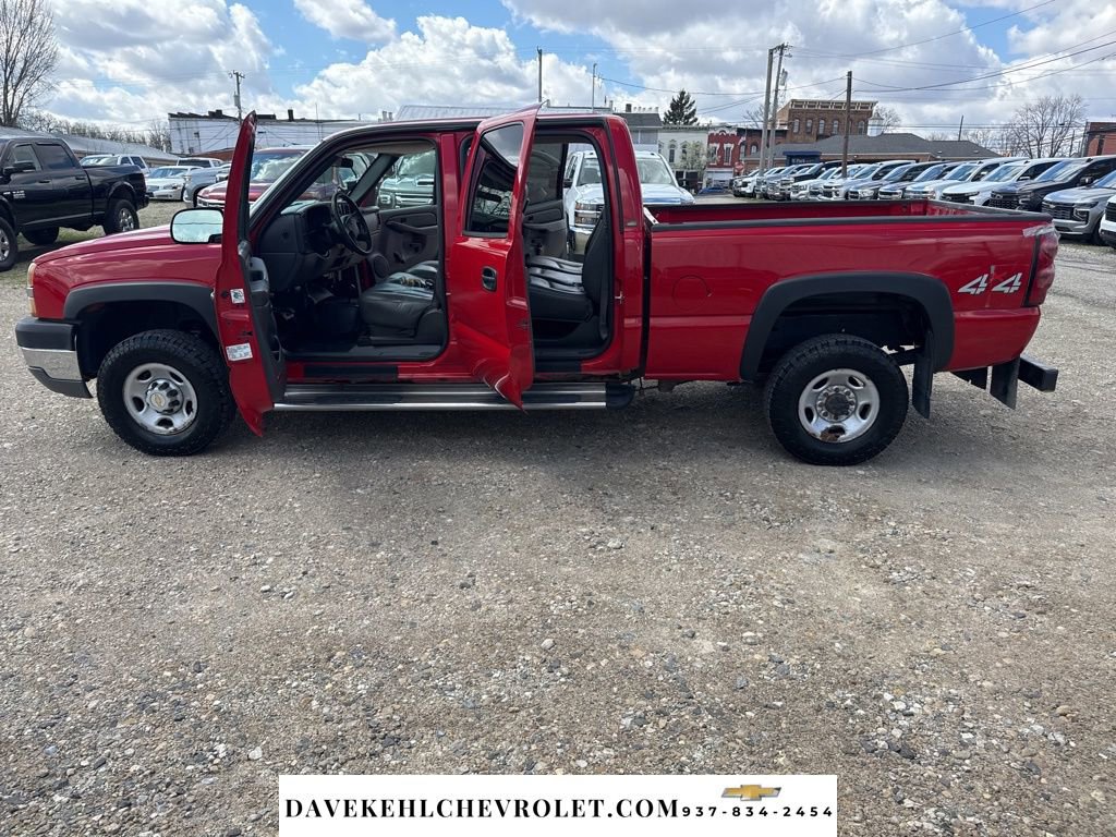 Used 2004 Chevrolet Silverado 2500 W/T image 26