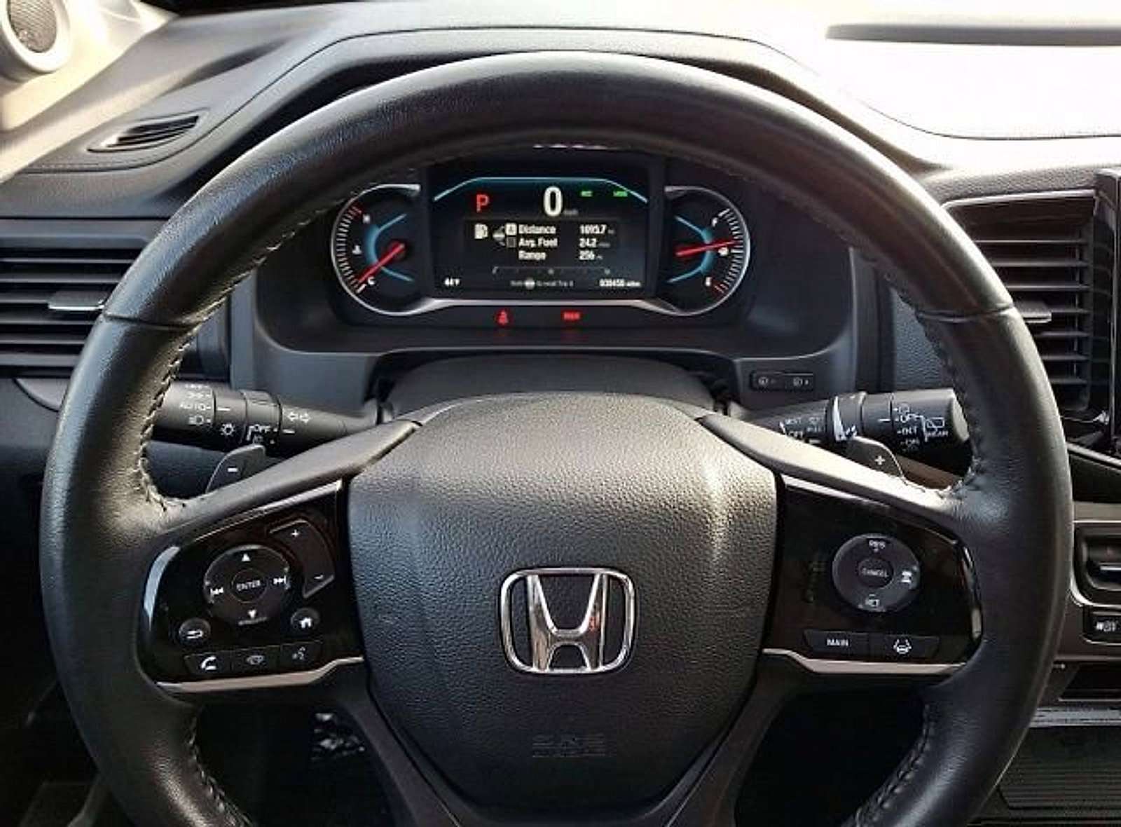 Used 2022 Honda Pilot Special Edition image 16