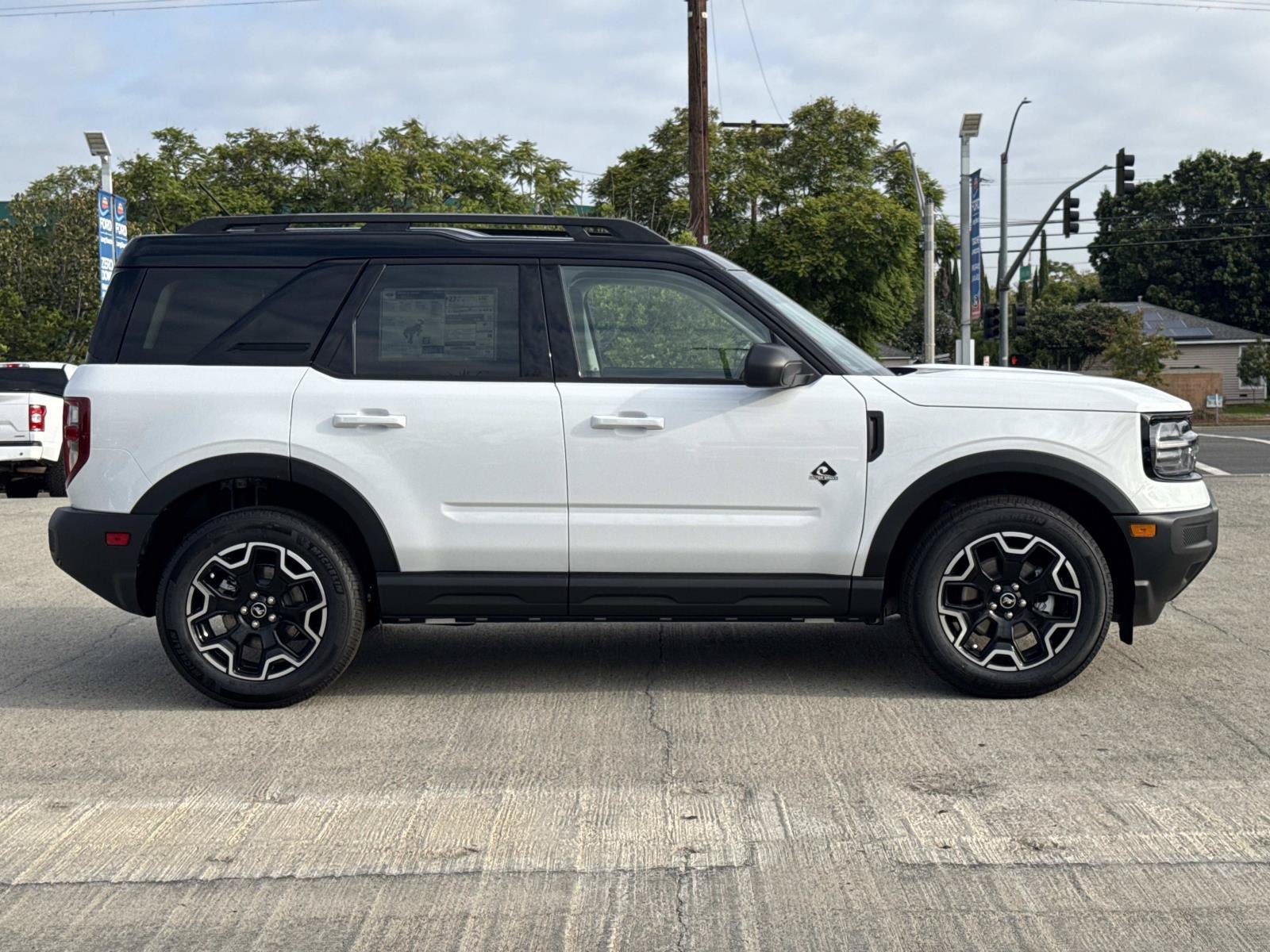 New 2026 Ford Bronco Sport Outer Banks AWD/4WD image 2