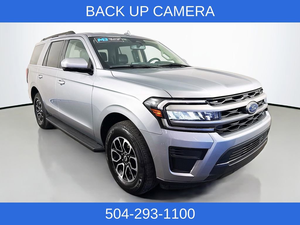 Certified 2024 Ford Expedition XLT image 3