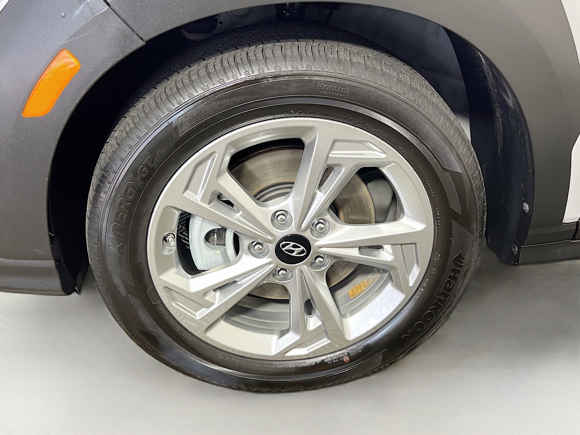 Used 2023 Hyundai Kona SEL image 14