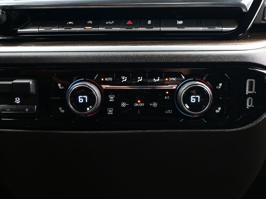 Used 2025 Chevrolet Silverado 1500 LT w/ LPO, Dark Essentials Package image 27