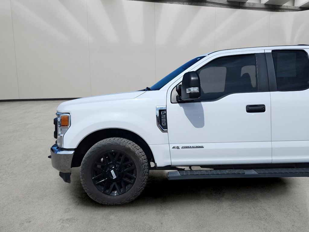 Used 2020 Ford F250 XL w/ Power Equipment Group RWD image 2