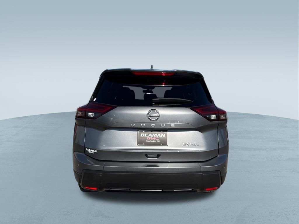 Used 2024 Nissan Rogue SV image 7