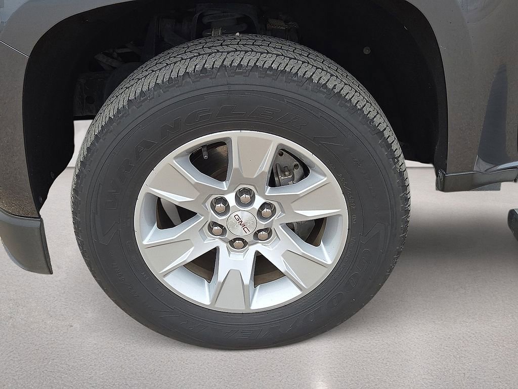 Used 2015 GMC Canyon SLE w/ SLE Convenience Package AWD/4WD image 9