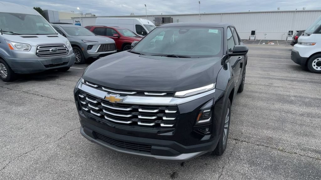 New 2026 Chevrolet Equinox LT w/ Convenience Package II FWD image 5