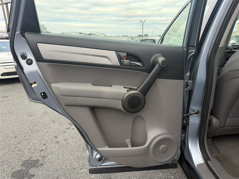 Used 2010 Honda CR-V LX image 23
