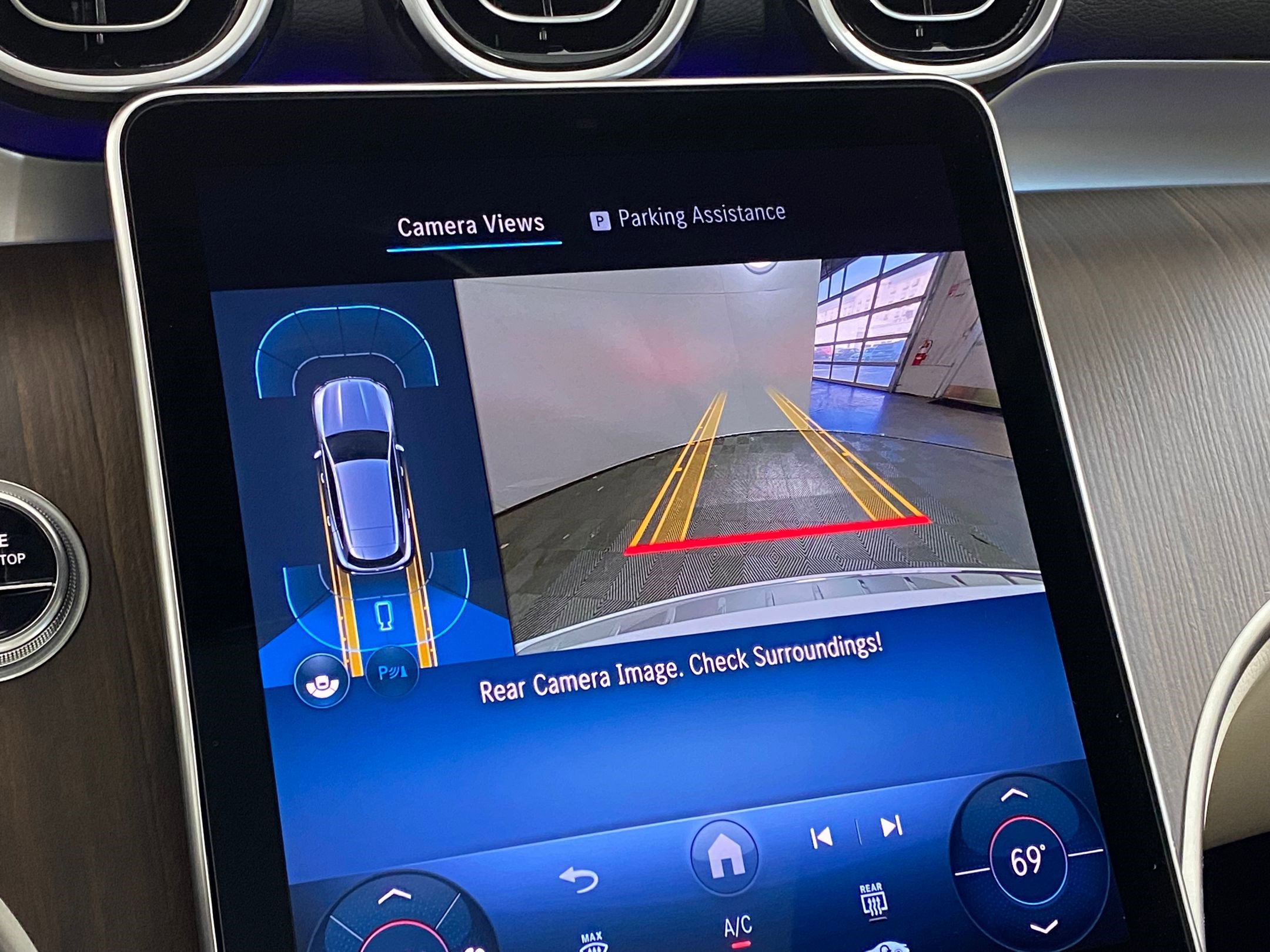 Used 2026 Mercedes-Benz GLC 300 4MATIC image 25