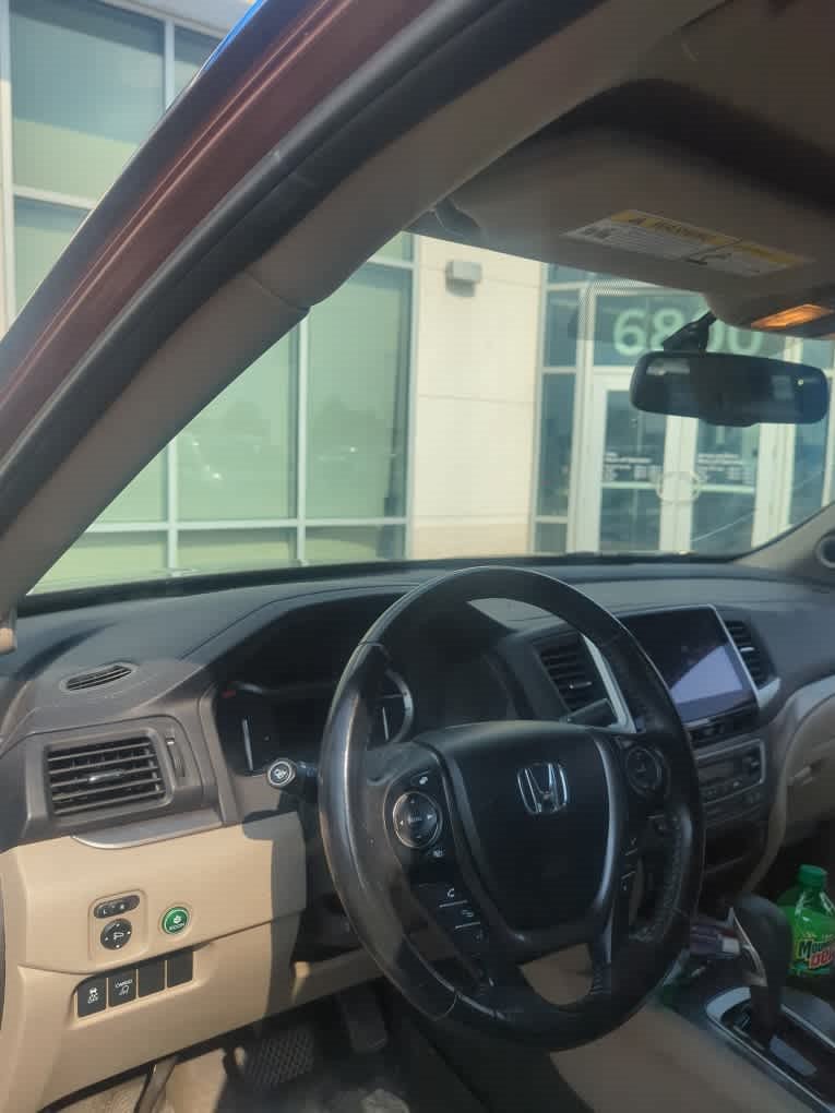 Used 2017 Honda Ridgeline RTL-T image 3