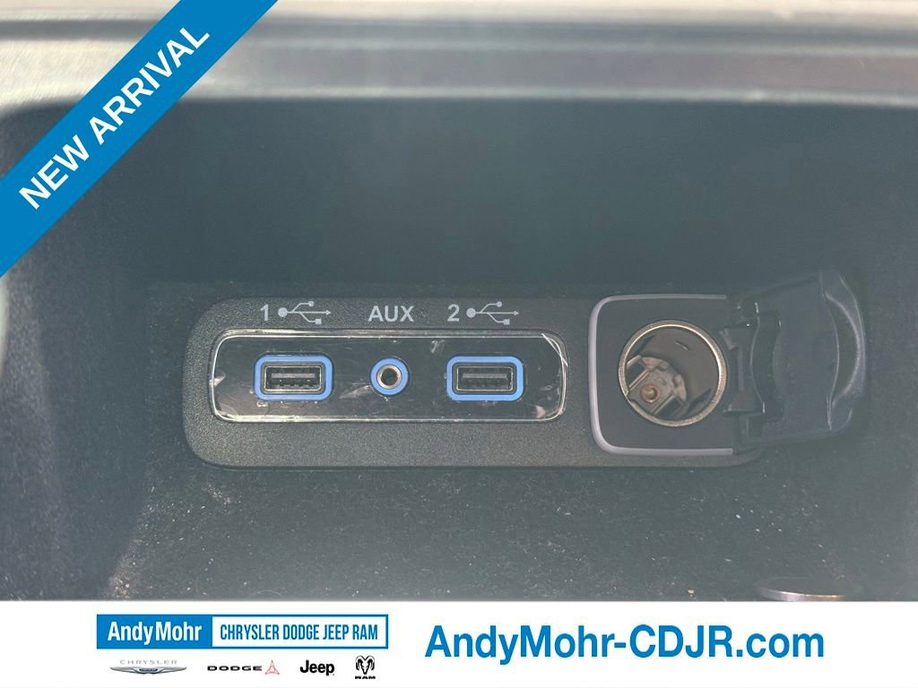 Used 2018 Jeep Grand Cherokee Limited AWD/4WD image 17